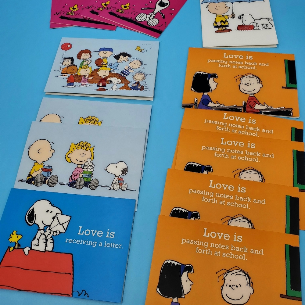 Peanuts Love Is...14 Greeting Cards with envelopes in an original box (B1)